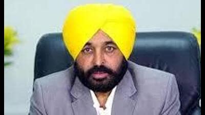 Punjab chief minister Bhagwant Mann has said that state government committed to the smooth procurement, will not allow ‘blackmailing. (HT File) Punjab chief minister Bhagwant Mann has said that state government committed to the smooth procurement, will not allow ‘blackmailing. (HT File)