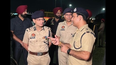 Punjab director general of police Gaurav Yadav interacts with police officials during his surprise inspection in four districts in the wee hours of Saturday.