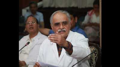 Stressing that the actions of a few ARD leaders had crossed the line, Dr Vivek Lal accused them of spreading hatred and acting against the values of PGIMER, where “the only religion is patient care”. (HT)