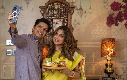 Shaan and Radhika Mukherji (Photo: Satish Bate/HT) Shaan and Radhika Mukherji (Photo: Satish Bate/HT)