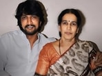 Kichcha Sudeep's mother Saroja Sanjeev died at age 86 in Bengaluru.