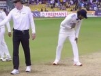KL Rahul's gesture towards Bengaluru pitch KL Rahul's gesture towards Bengaluru pitch