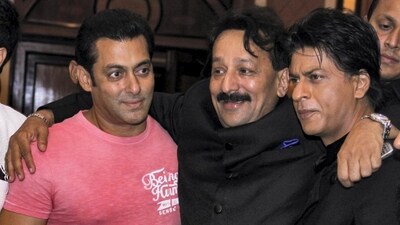 Baba Siddique with actors Salman Khan and Shah Rukh Khan during an Iftar party. (PTI file photo) Baba Siddique with actors Salman Khan and Shah Rukh Khan during an Iftar party. (PTI file photo)