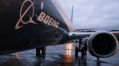 FILE PHOTO: A Boeing 737 MAX sits outside the hangar during a media tour of the Boeing 737 MAX at the Boeing plant in Renton, Washington December 8, 2015. (Matt Mills McKnigh/Reuters)
