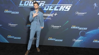 Jack Quaid attended Paramount+'s Star Trek: Lower Decks New York Comic Con Reception at Bar Primi on October 19. For the event, he wore a blue T-shirt under a matching blazer and trousers. He opted for brown shoes. Jack Quaid attended Paramount+'s Star Trek: Lower Decks New York Comic Con Reception at Bar Primi on October 19. For the event, he wore a blue T-shirt under a matching blazer and trousers. He opted for brown shoes.