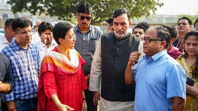 Delhi Chief Minister Atishi and Environment Minister Gopal Rai review the steps being taken to reduce air pollution, at Anand Vihar in New Delhi. (PTI) Delhi Chief Minister Atishi and Environment Minister Gopal Rai review the steps being taken to reduce air pollution, at Anand Vihar in New Delhi. (PTI)