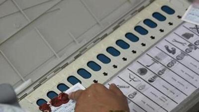 Sangola remains a PWP stronghold, and there is considerable sympathy for Aniket Deshmukh, grandson of Ganpatrao Deshmukh. In the 2019 elections, Salunkhe, then contesting on an NCP ticket, managed just 915 votes from the constituency.   (REPRESENTATIVE PHOTO)