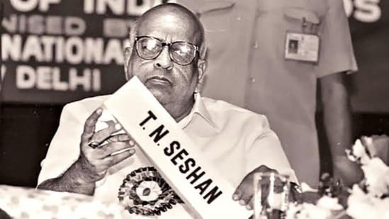 TN Seshan, the former chief election commissioner, (Satyajeet Tambe/Twitter)