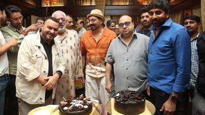Sunny Deol's birthday was also attended by Randeep Hooda, Regina Cassandra, Gopichand Malineni, Anil Sharma, Vineet Kumar Singh, and Raj Kumar Santoshi, among others. Sunny Deol's birthday was also attended by Randeep Hooda, Regina Cassandra, Gopichand Malineni, Anil Sharma, Vineet Kumar Singh, and Raj Kumar Santoshi, among others.