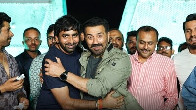 Sunny Deol-starrer Jaat will be directed by Gopichand Malineni and produced by the Mythri Movie Makers and People Media Factory. Sunny Deol-starrer Jaat will be directed by Gopichand Malineni and produced by the Mythri Movie Makers and People Media Factory.