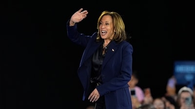 While the Harris campaign welcomed Swift's support, it may not turn out to be a blessing, according to Mark Harvey, author of "Celebrity Influence: Politics, Persuasion, and Issue-Based Advocacy," published in 2018. (AP) While the Harris campaign welcomed Swift's support, it may not turn out to be a blessing, according to Mark Harvey, author of "Celebrity Influence: Politics, Persuasion, and Issue-Based Advocacy," published in 2018. (AP)