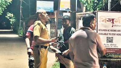 Police arrested Irappa Yamanppa Dhotre and two other accused Police arrested Irappa Yamanppa Dhotre and two other accused