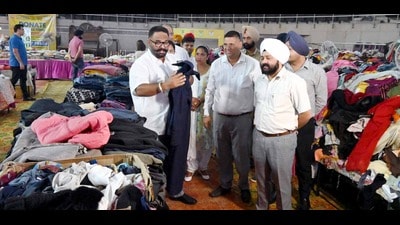The collected items will be distributed among the needy people at the indoor stadium in Ludhiana on Tuesday. (HT Photo) The collected items will be distributed among the needy people at the indoor stadium in Ludhiana on Tuesday. (HT Photo)