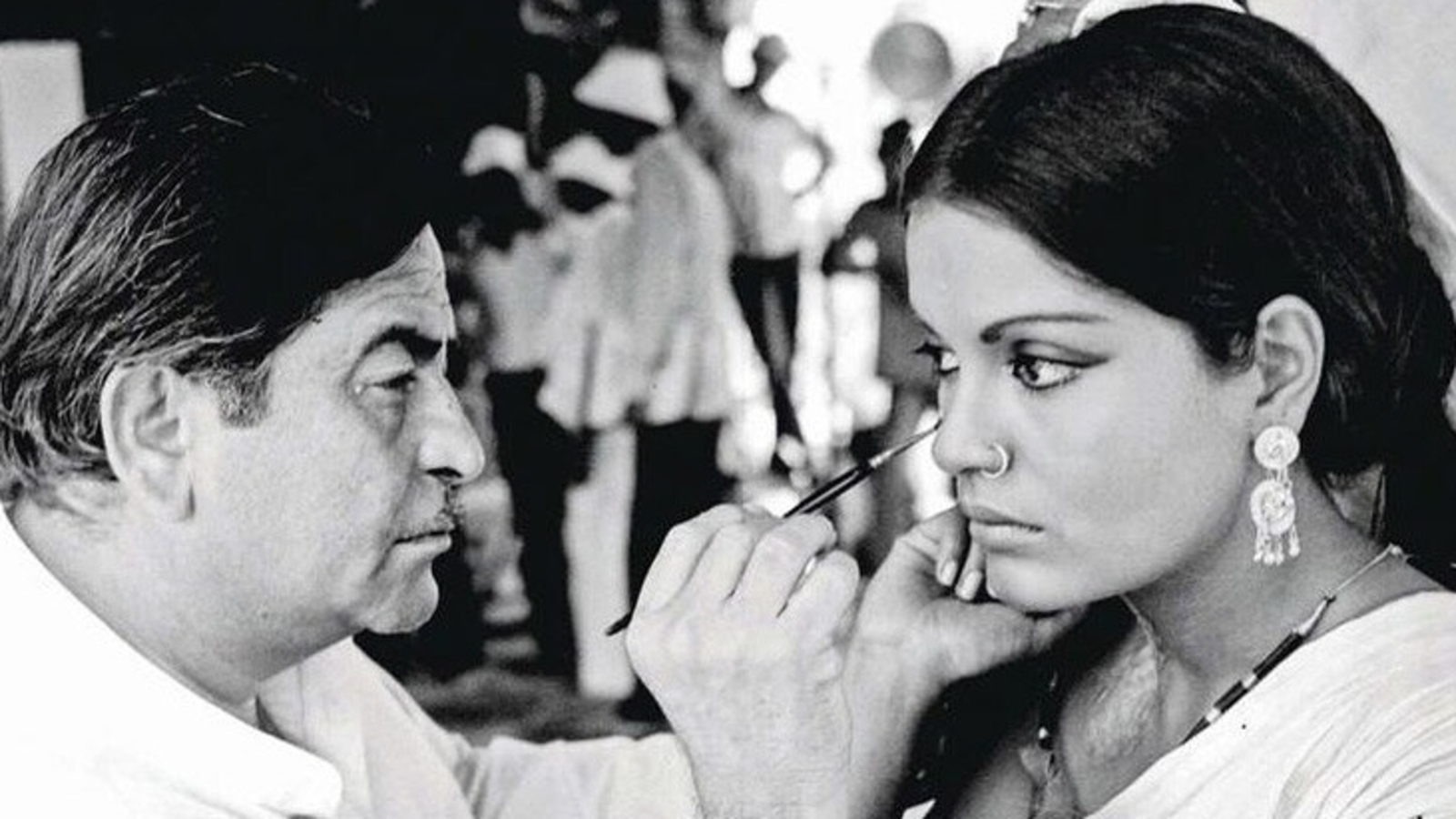 Zeenat Aman recalls how Raj Kapoor did not consider her for Satyam Shivam Sundaram: ‘Modern image was the culprit’ | Bollywood Zeenat Aman recalls how Raj Kapoor did not consider her for Satyam Shivam Sundaram: ‘Modern image was the culprit’ | Bollywood