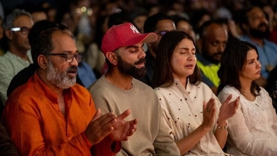 Virat Kohli at Krishna Das Kirtan in Mumbai