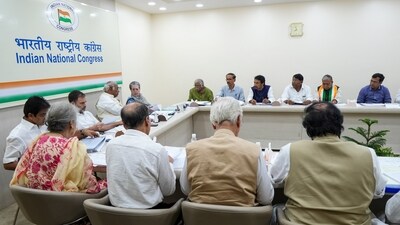 Congress President Mallikarjun Kharge with party leaders Sonia Gandhi, Rahul Gandhi and others during the party's CEC meeting regarding the upcoming Jharkhand Assembly elections, in New Delhi on Monday. (PTI)