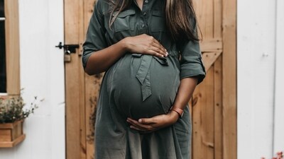 A woman won her unfair dismissal case after being fired post-maternity leave due to her new pregnancy. (Unsplash)