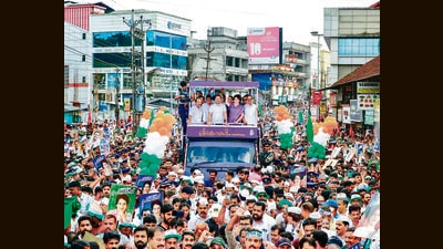 Congress leaders Priyanka Gandhi Vadra and Rahul Gandhi take part in a roadshow in Wayanad on Wednesday. (ANI) Congress leaders Priyanka Gandhi Vadra and Rahul Gandhi take part in a roadshow in Wayanad on Wednesday. (ANI)