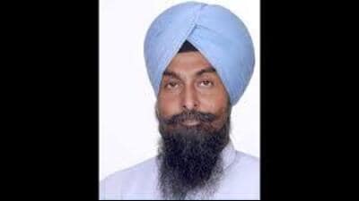 Punjab Vidhan Sabha speaker Kultar Singh Sandhwan clarified that he has asked the education department to handle the MLA’s complaint. (HT File) Punjab Vidhan Sabha speaker Kultar Singh Sandhwan clarified that he has asked the education department to handle the MLA’s complaint. (HT File)