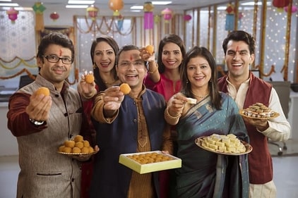 Experts know exactly how temptation works. They know how hard it is to resist a barfi, or a second helping of a lovingly cooked festive meal. It’s time to get smarter about what you consume this season. (Images Bazaar) Experts know exactly how temptation works. They know how hard it is to resist a barfi, or a second helping of a lovingly cooked festive meal. It’s time to get smarter about what you consume this season. (Images Bazaar)