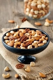 Nuts and dried fruits (Unsplash) Nuts and dried fruits (Unsplash)