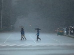 West Bengal wakes up to heavy rain as Cyclone Dana inches closer to coast. (PTI Photo) West Bengal wakes up to heavy rain as Cyclone Dana inches closer to coast. (PTI Photo)