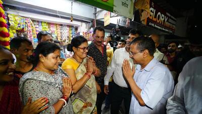 Arvind Kejriwal interacts with residents in Moti Nagar. (HT Photo) Arvind Kejriwal interacts with residents in Moti Nagar. (HT Photo)