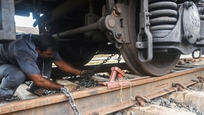 The Eastern Railway (ER) will not operate any EMU local train from Sealdah station in its south and Hasnabad sections from 8 pm on October 24 till 10 am on October 25 in view of the cyclonic storm 'Dana.' (PTI) The Eastern Railway (ER) will not operate any EMU local train from Sealdah station in its south and Hasnabad sections from 8 pm on October 24 till 10 am on October 25 in view of the cyclonic storm 'Dana.' (PTI)