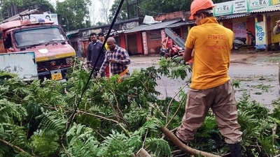 Odisha Deputy Chief Minister Kanak Vardhan Singh Deo said that the government is fully prepared and all the concerned departments and staff are ready to deal with any situation that arises due to severe cyclonic storm Dana's landfall. (ANI) Odisha Deputy Chief Minister Kanak Vardhan Singh Deo said that the government is fully prepared and all the concerned departments and staff are ready to deal with any situation that arises due to severe cyclonic storm Dana's landfall. (ANI)