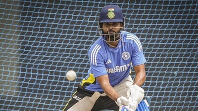 Shreyas Iyer says Test cricket is the pinnacle for him. (PTI) (HT_PRINT)
