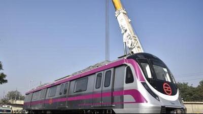 The advertisement, which was displayed inside a Metro coach, was part of a campaign by cricketer Yuvraj Singh’s NGO YouWeCan to raise awareness on breast cancer. (HT Archive)