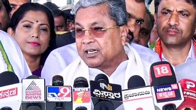 Karnataka Chief Minister Siddaramaiah on Thursday inspected the site of the building collapse at Huramavu Agara area of Bengaluru.