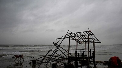The storm moved north-northwest at a speed of 15 kmph over the past six hours before making landfall between Bhitarkanika in Kendrapara district and Dhamra in Bhadrak (AFP) The storm moved north-northwest at a speed of 15 kmph over the past six hours before making landfall between Bhitarkanika in Kendrapara district and Dhamra in Bhadrak (AFP)