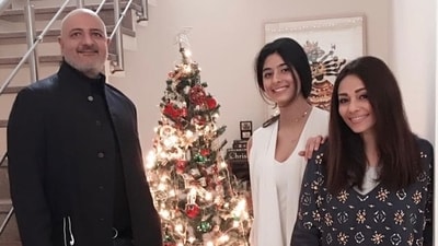 Vishal Chawla with ex-wife Kalyani and daughter Tahira (Instagram/kalyanisaha) Vishal Chawla with ex-wife Kalyani and daughter Tahira (Instagram/kalyanisaha)