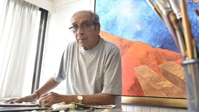 In this file photo, Artist Akbar Padamsee photographed at his residence at Prabhadevi in Mumbai, India, on Friday, August 12, 2016. (Anshuman Poyrekar/ Hindustan Times) In this file photo, Artist Akbar Padamsee photographed at his residence at Prabhadevi in Mumbai, India, on Friday, August 12, 2016. (Anshuman Poyrekar/ Hindustan Times)