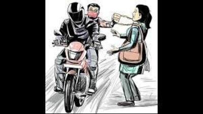 Mataur police on Saturday booked two motorcycle-borne miscreants for snatching a gold chain of a woman pedestrian in Phase-7, Mohali. (Getty image)