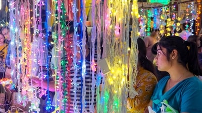 Diwali 2024: Make this Diwali even more special by taking your loved ones to a Diwali mela or Diwali market. (PTI) Diwali 2024: Make this Diwali even more special by taking your loved ones to a Diwali mela or Diwali market. (PTI)