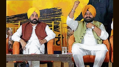 Punjab CM Bhagwant Mann at an election meeting for AAP’s Dera Baba Nanak candidate Gurdeep Singh Randhawa on Sunday. (HT Photo) Punjab CM Bhagwant Mann at an election meeting for AAP’s Dera Baba Nanak candidate Gurdeep Singh Randhawa on Sunday. (HT Photo)