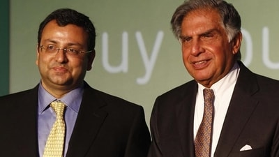 Ratan Tata (R) began having second thoughts about Cyrus Mistry even before the latter formally taking over the position. (Kalpak Pathak/HT File Photo) Ratan Tata (R) began having second thoughts about Cyrus Mistry even before the latter formally taking over the position. (Kalpak Pathak/HT File Photo)