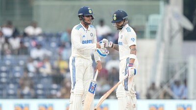 India's Shubman Gill and Virat Kohli encourage each other while batting. (AP) India's Shubman Gill and Virat Kohli encourage each other while batting. (AP)