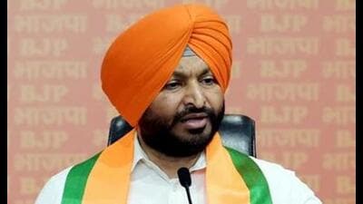 The minister informed that the target of 185 LMT fixed for Kharif season 2024-25 will be fully procured and not a single grain of paddy will be left unprepared. (HT File)