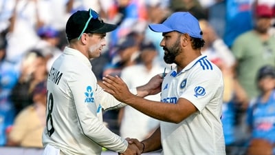 New Zealand's captain Tom Latham (L) is congratulated by his Indian counterpart Rohit Sharma for their team's win. (AFP) New Zealand's captain Tom Latham (L) is congratulated by his Indian counterpart Rohit Sharma for their team's win. (AFP)