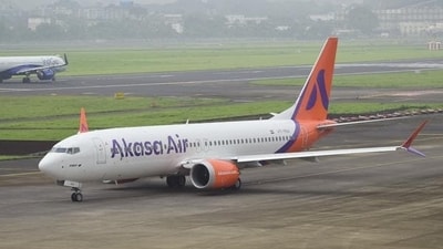 Bomb threat to Bengaluru-bound Akasa Air flight: Upon arrival of the flight, airport authorities conducted a comprehensive inspection of the aircraft and its passengers. (PTI) Bomb threat to Bengaluru-bound Akasa Air flight: Upon arrival of the flight, airport authorities conducted a comprehensive inspection of the aircraft and its passengers. (PTI)