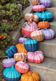Add a touch of vibrancy with colourful pumpkins (Pinterest) Add a touch of vibrancy with colourful pumpkins (Pinterest)