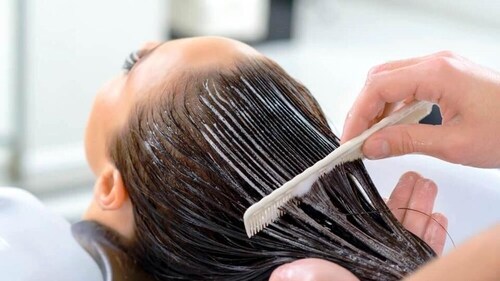 Go for hair masks, conditioners and natural fixes using natural ingredients like curd, eggs, aloe vera gel and lemon. (Shutterstock) Go for hair masks, conditioners and natural fixes using natural ingredients like curd, eggs, aloe vera gel and lemon. (Shutterstock)