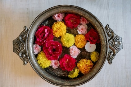 Choose the flowers according to your rangoli's design and colours. (Pexels) Choose the flowers according to your rangoli's design and colours. (Pexels)