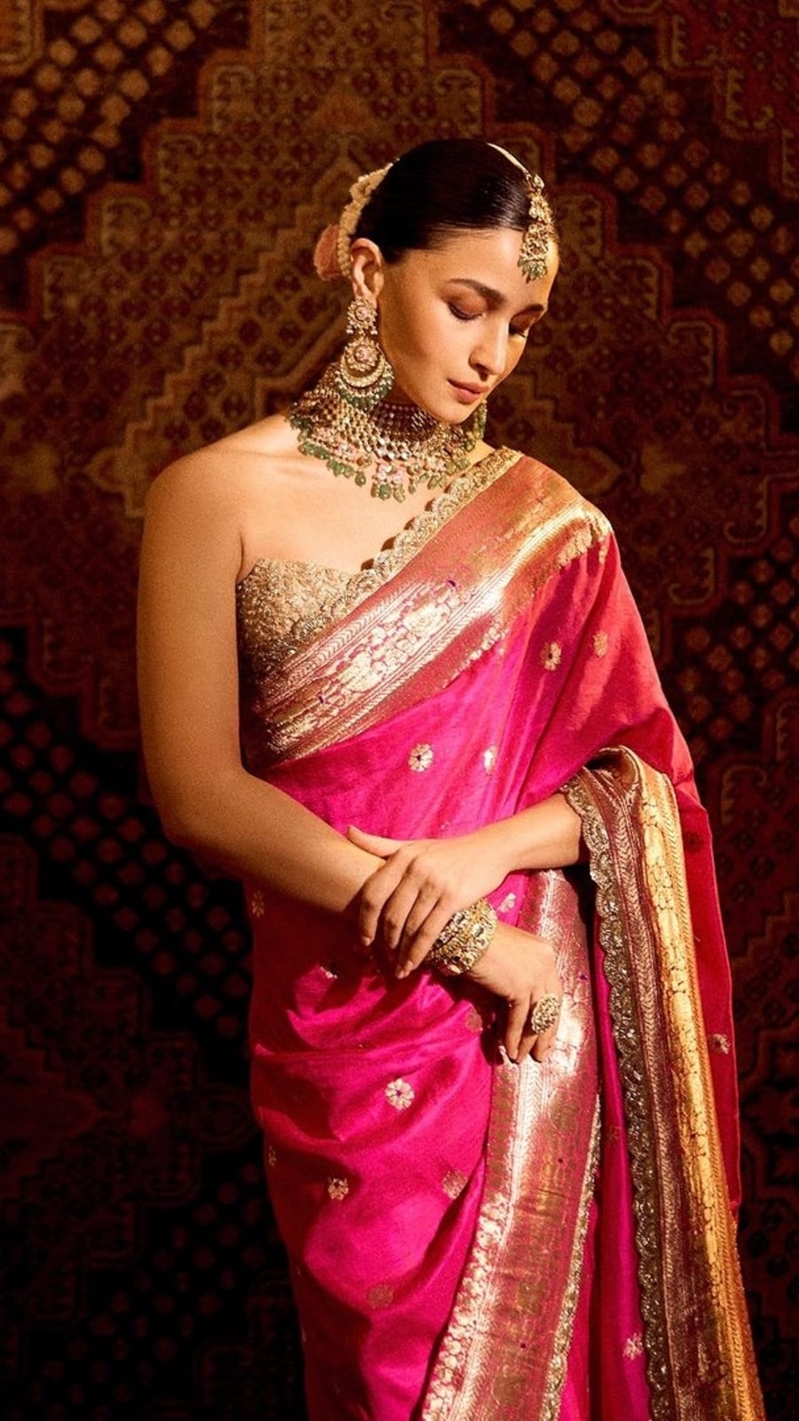 pink_saree
