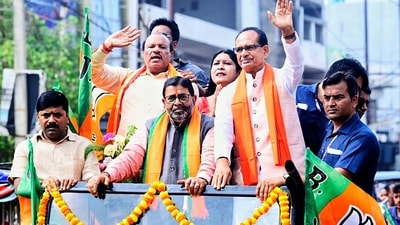 Union Minister and BJP Jharkhand Election in-charge Shivraj Singh Chouhan during a roadshow in support of party Giridh Assembly Constituency candidate Nirbhay Kumar Shahabadi for the Jharkhand Assembly elections, in Deoghar on Monday. (ANI Photo) (Somnath Sen) Union Minister and BJP Jharkhand Election in-charge Shivraj Singh Chouhan during a roadshow in support of party Giridh Assembly Constituency candidate Nirbhay Kumar Shahabadi for the Jharkhand Assembly elections, in Deoghar on Monday. (ANI Photo) (Somnath Sen)