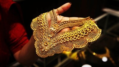 Agartala: A gold necklace displayed at a jewellery showroom ahead of Dhanteras festival, Friday, Oct 25, 2024. (PTI) Agartala: A gold necklace displayed at a jewellery showroom ahead of Dhanteras festival, Friday, Oct 25, 2024. (PTI)