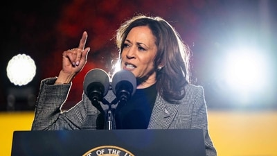 Kamala Harris' awkward request makes crowd go silent at Michigan rally (Photo by Brandon Bell / GETTY IMAGES NORTH AMERICA / Getty Images via AFP) (Getty Images via AFP) Kamala Harris' awkward request makes crowd go silent at Michigan rally (Photo by Brandon Bell / GETTY IMAGES NORTH AMERICA / Getty Images via AFP) (Getty Images via AFP)